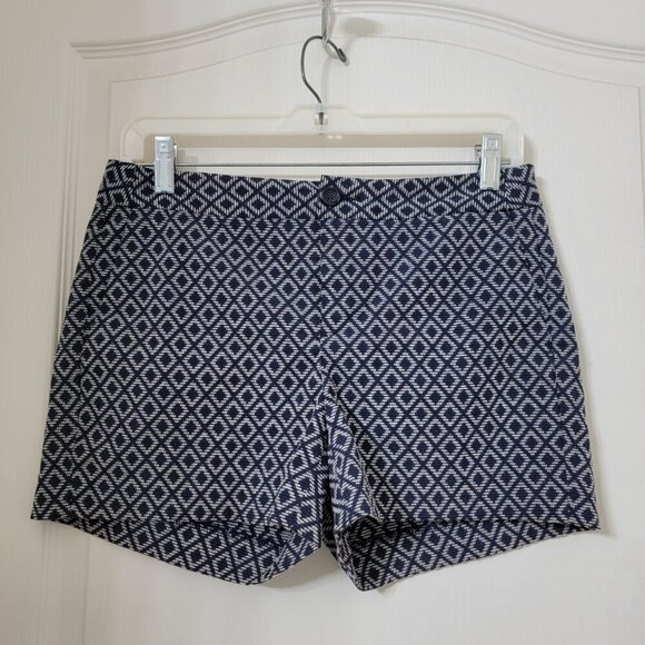 Banana Republic Size 2 Navy Blue & Gray Geometric Pattern "Hampton Fit" Shorts - Picture 1 of 10